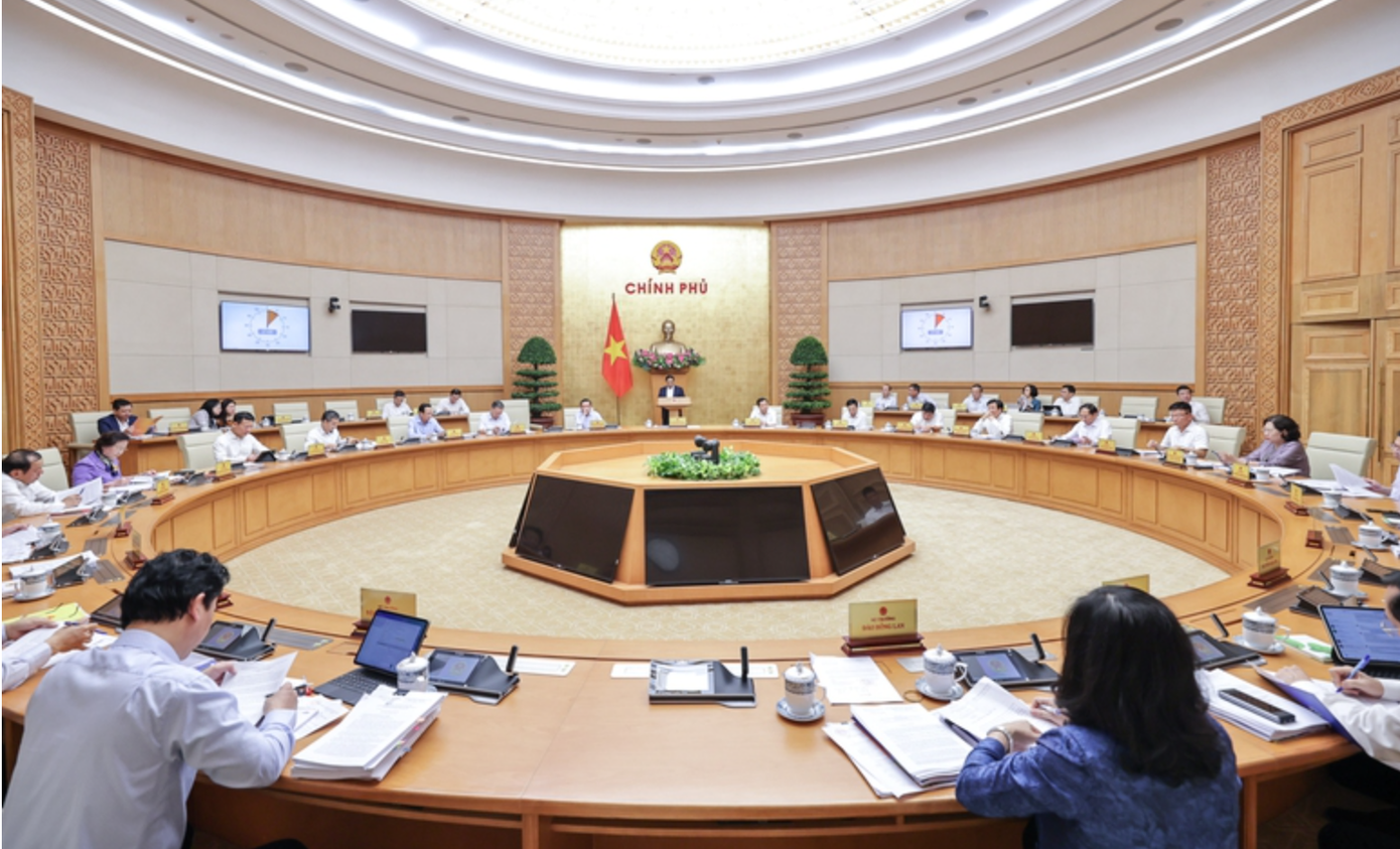 Phiên họp thường kỳ của Chính phủ. Ảnh: Nhật Bắc. Phiên họp thường kỳ của Chính phủ. Ảnh: Nhật Bắc.