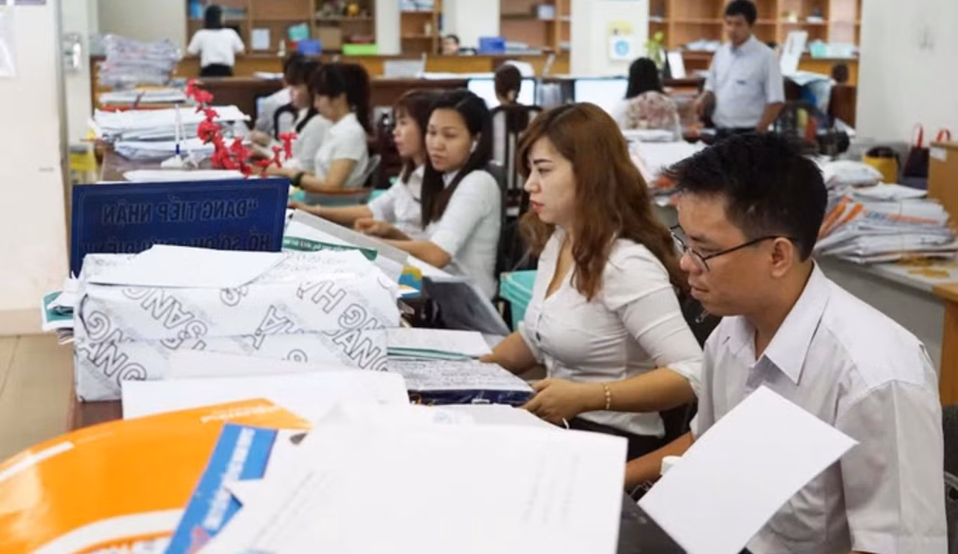 Đề xuất chính sách tiền lương, phụ cấp vượt trội để thu hút nhân tài (Ảnh minh họa)