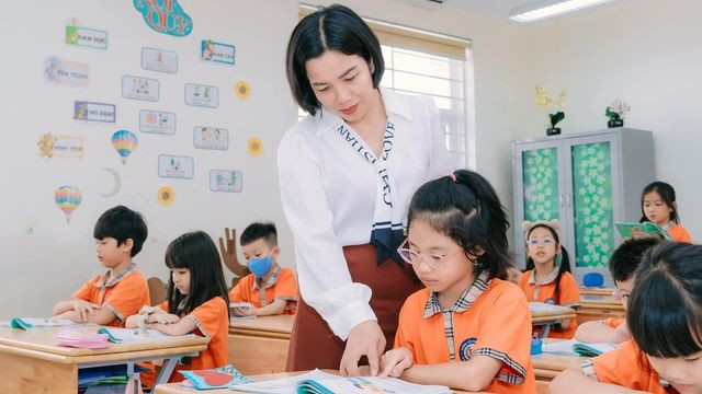 Bảo đảm nguyên tắc “có học sinh thì phải có giáo viên đứng lớp” (Ảnh minh họa)