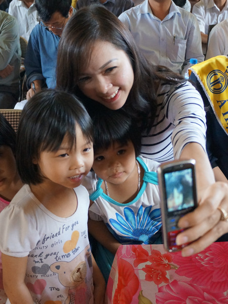 Cùng lưu lại những khoảnh khắc hiếm có