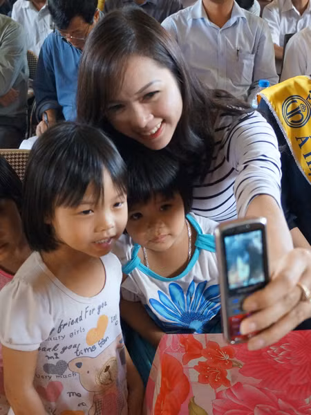 Cùng lưu lại những khoảnh khắc hiếm có