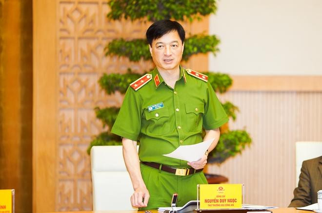 Trung tướng Nguyễn Duy Ngọc cho biết, hoạt động mại dâm có xu hướng dịch chuyển sang nhiều hình thức biến tướng như "gái gọi", "gái bao", "trai bao", "sugar baby"