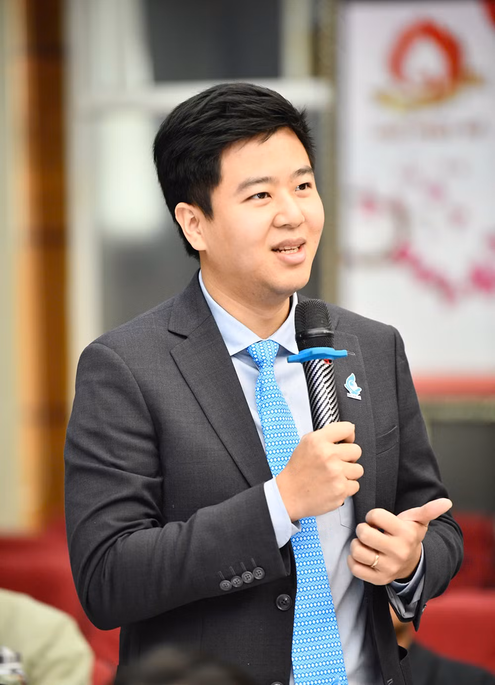 Đại diện gương mặt trẻ tiêu biểu trong các năm, chia sẻ tại chương trình. Đại diện gương mặt trẻ tiêu biểu trong các năm, chia sẻ tại chương trình.