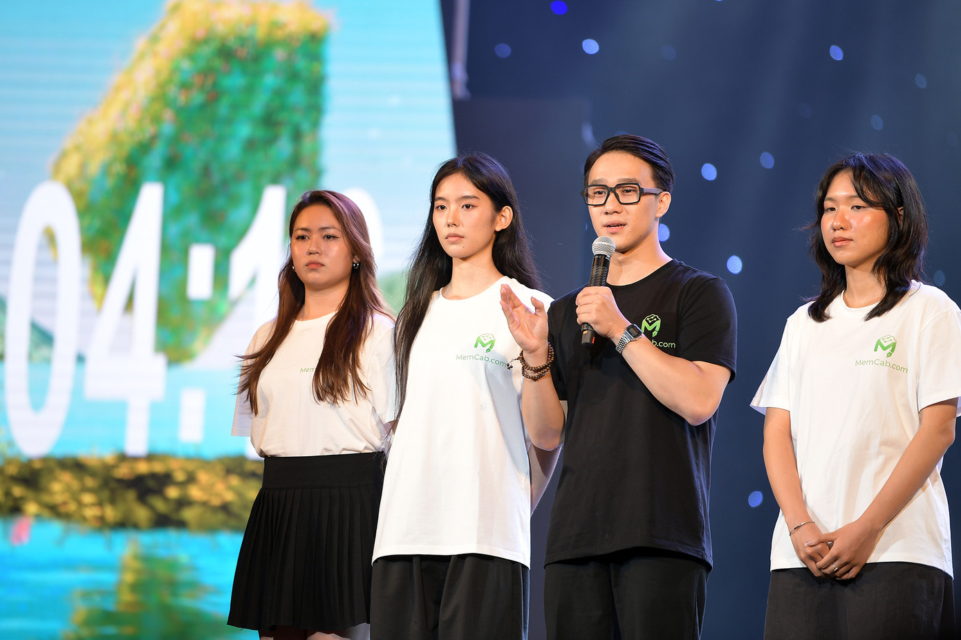 Các đội lọt vào vòng Chung kết cuộc thi.