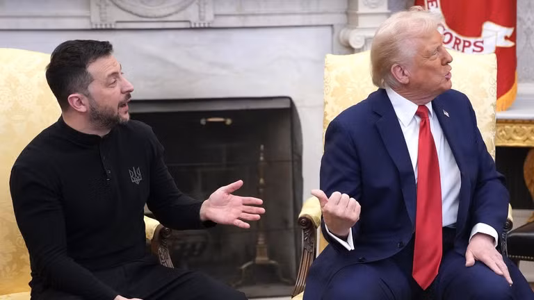 Tổng thống Mỹ Donald Trump và Tổng thống Ukraine Volodymyr Zelensky trong cuộc gặp tại Nhà Trắng hồi cuối tháng 2. (Ảnh: Getty Images) Tổng thống Mỹ Donald Trump và Tổng thống Ukraine Volodymyr Zelensky trong cuộc gặp tại Nhà Trắng hồi cuối tháng 2. (Ảnh: Getty Images)