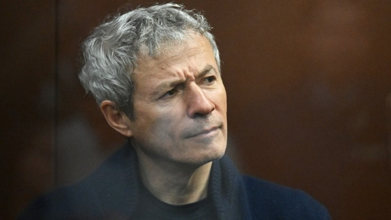 Ông Vadim Moshkovich xuất hiện tại tòa ngày 27/3. (Ảnh: Sputnik) Ông Vadim Moshkovich xuất hiện tại tòa ngày 27/3. (Ảnh: Sputnik)