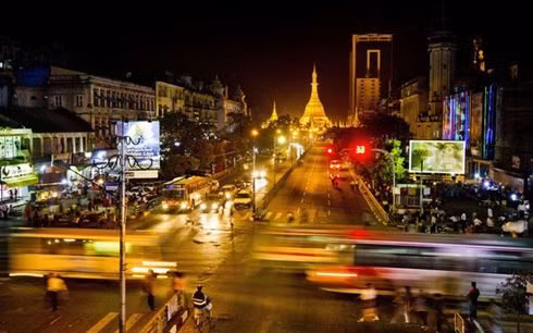 Myanmar đã thực hiện rất nhiều cải tổ để mở cửa nền kinh tế. Ảnh: WSJ Myanmar đã thực hiện rất nhiều cải tổ để mở cửa nền kinh tế