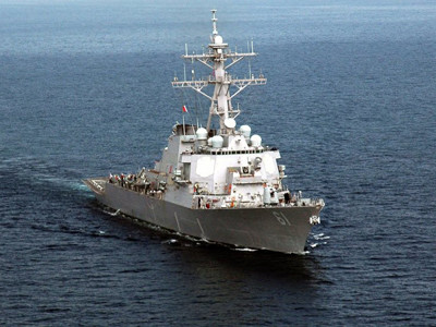 Tàu khu trục USS Ramage DDG-61 trên Địa Trung hải