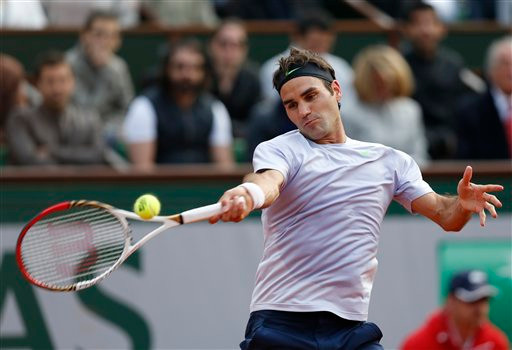 Federer kéo dài kỷ lục góp mặt ở trận tứ kết mọi giải grand slam từ Wimbledon 2004 sau khi vượt qua Giles Simon rạng sáng nay. Federer kéo dài kỷ lục góp mặt ở trận tứ kết mọi giải grand slam từ Wimbledon 2004 sau khi vượt qua Giles Simon rạng sáng nay