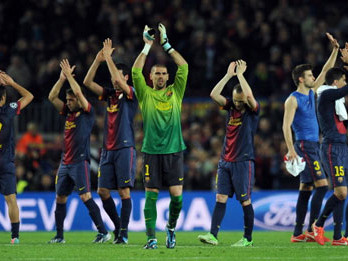 Barcelona vẫn là đội bóng được đánh giá cửa vô địch sáng nhất