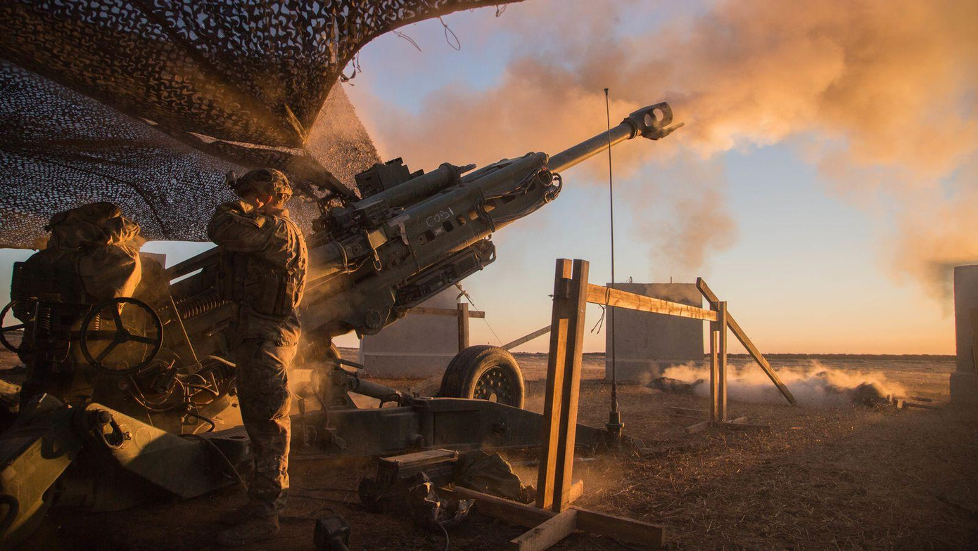 Binh sỹ Mỹ vận hành lựu pháo M777. Ảnh: Lục quân Mỹ. Binh sỹ Mỹ vận hành lựu pháo M777. Ảnh: Lục quân Mỹ.