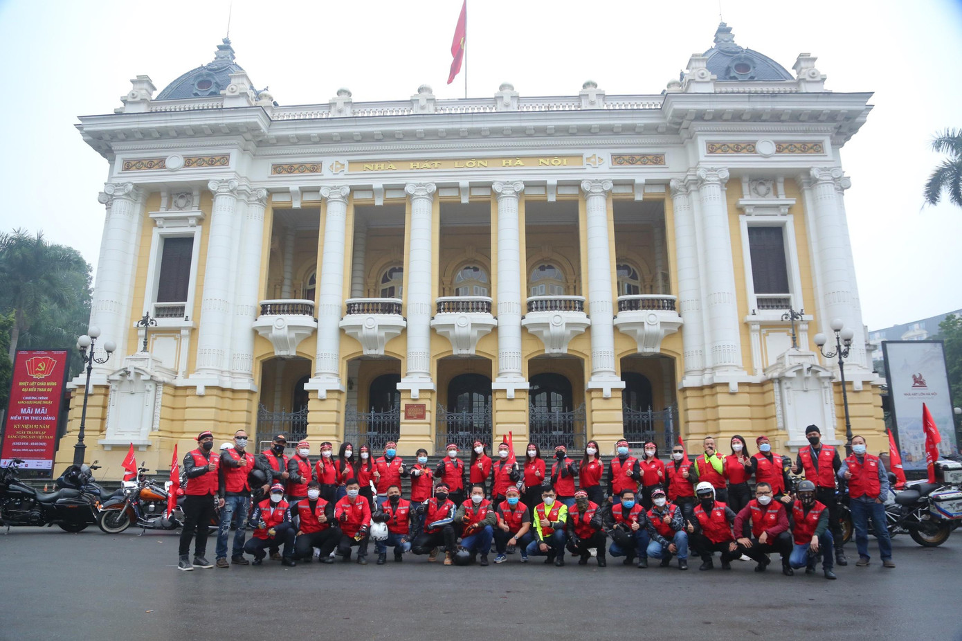 Chủ nhật Đỏ lần thứ XIV chính thức khai hội ảnh 19 Chủ nhật Đỏ lần thứ XIV chính thức khai hội ảnh 19