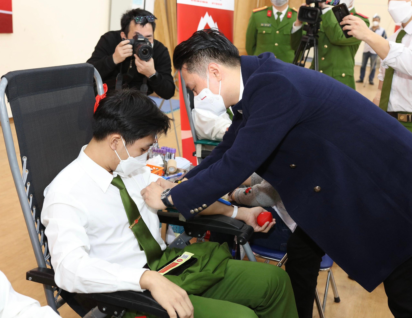 Chủ nhật Đỏ lần thứ XIV chính thức khai hội ảnh 115 Chủ nhật Đỏ lần thứ XIV chính thức khai hội ảnh 115