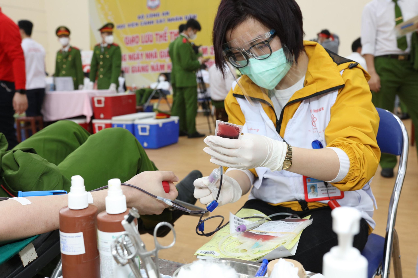 Chủ nhật Đỏ lần thứ XIV chính thức khai hội ảnh 114 Chủ nhật Đỏ lần thứ XIV chính thức khai hội ảnh 114