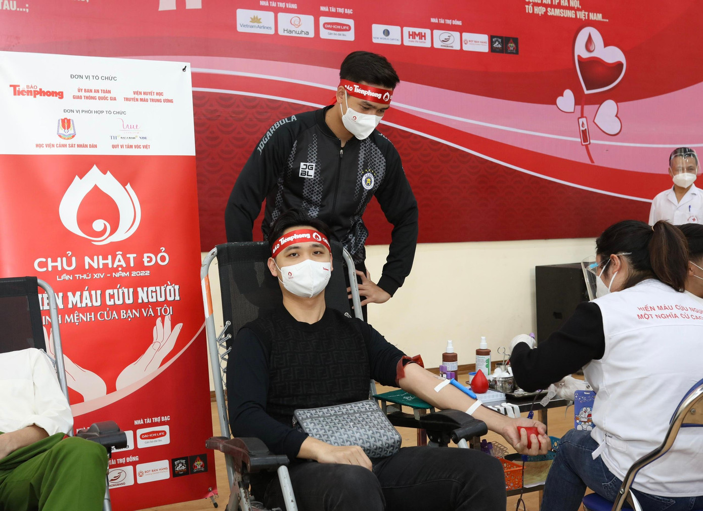 Chủ nhật Đỏ lần thứ XIV chính thức khai hội ảnh 116 Chủ nhật Đỏ lần thứ XIV chính thức khai hội ảnh 116