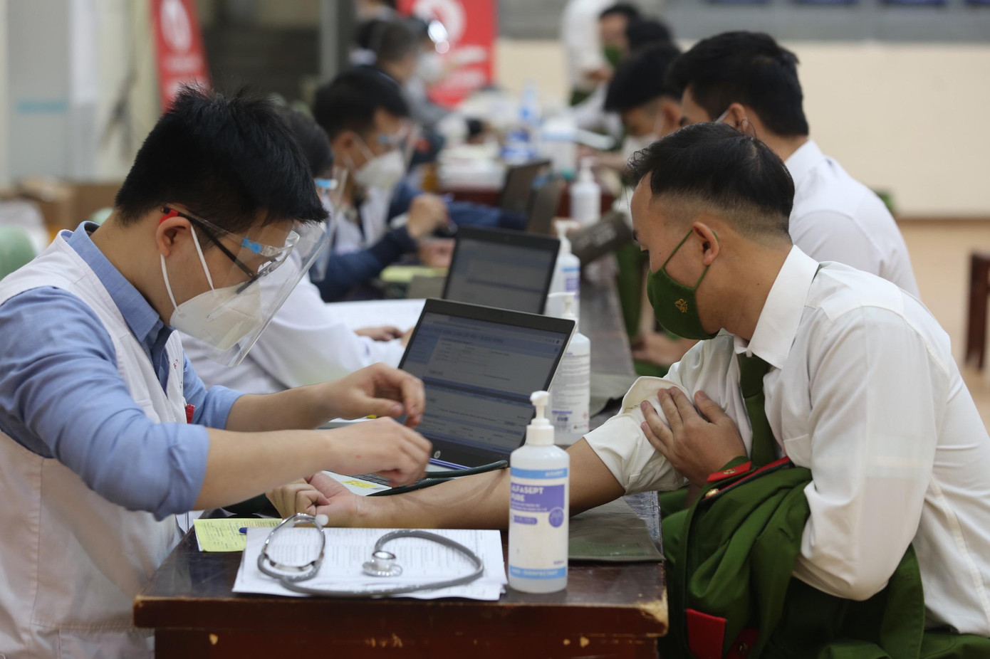 Chủ nhật Đỏ lần thứ XIV chính thức khai hội ảnh 74 Chủ nhật Đỏ lần thứ XIV chính thức khai hội ảnh 74