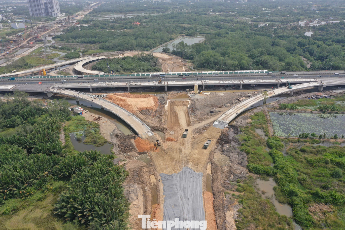 Nhánh rẽ cao tốc TPHCM - Long Thành nối vào cầu Nhơn Trạch (đường Vành đai 3).