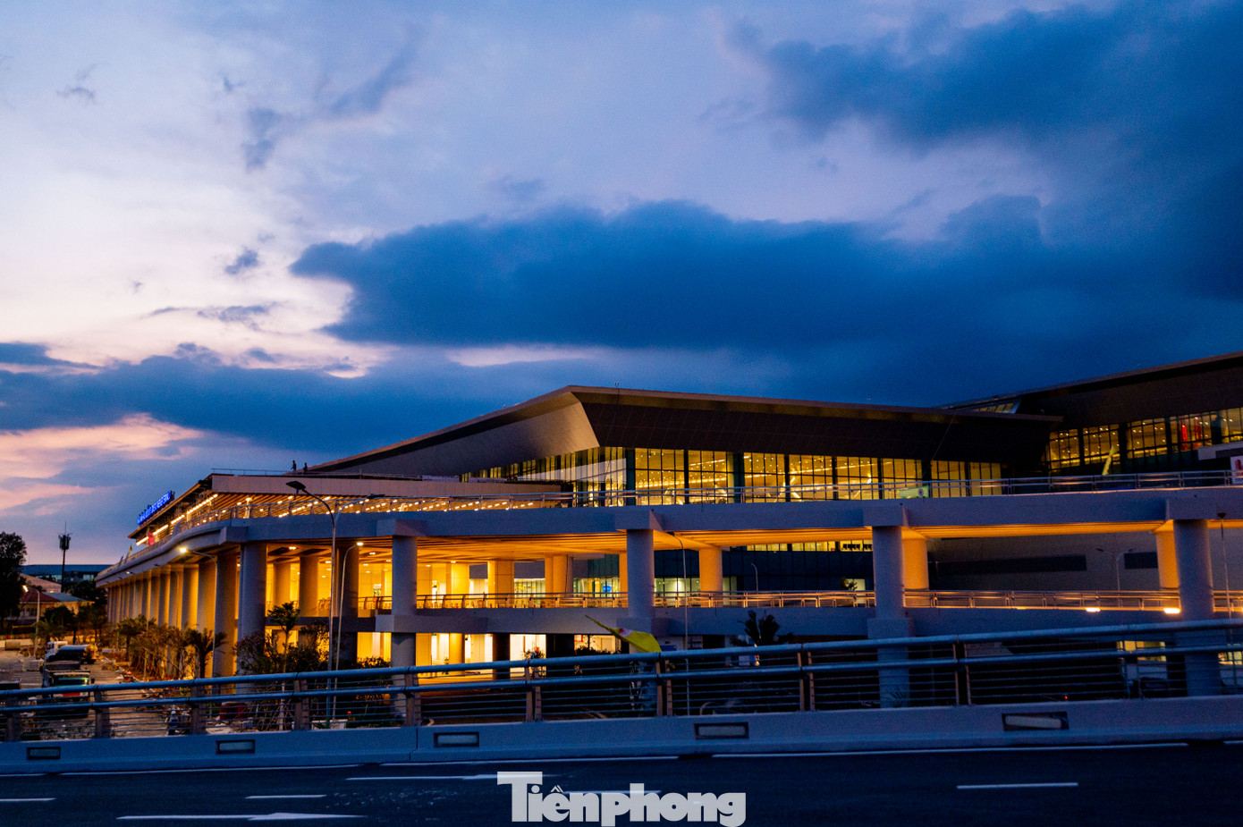 Các hạng mục chính của nhà ga đã hoàn thiện. Các hạng mục chính của nhà ga đã hoàn thiện.