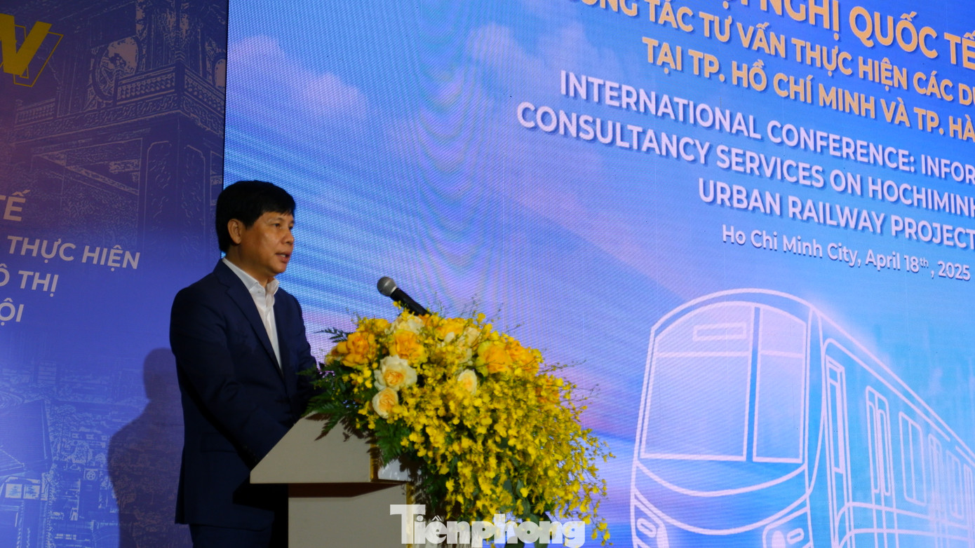 Ông Phan Công Bằng - Trưởng Ban Quản lý đường sắt đô thị TPHCM. Ảnh: Hữu Huy.