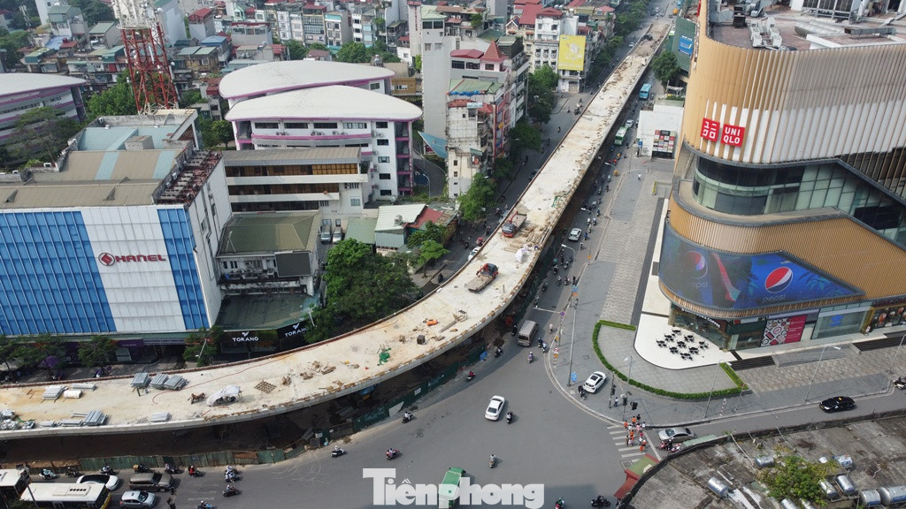 Theo phương án tổ chức giao thông được chủ đầu tư đề xuất, sau khi cầu vượt Chùa Bộc - Phạm Ngọc Thạch được thông xe, phương tiện, ô tô xe máy đi từ Chùa Bộc đi Phạm Ngọc Thạch sẽ đi lên cầu, phương tiện từ Chùa Bộc đi Tôn Thất Tùng, Đông Tác đi bên dưới cầu. Hành trình này cũng xảy ra tương tự với phương tiện đi từ Phạm Ngọc Thạch đi Tôn Thất Tùng, Đông Tác...