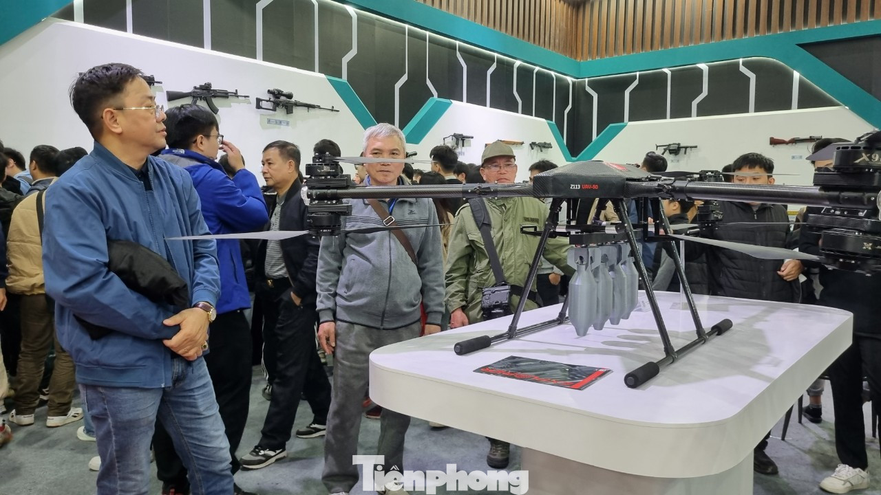 Máy bay không người lái (UAV) do Việt Nam sản xuất.