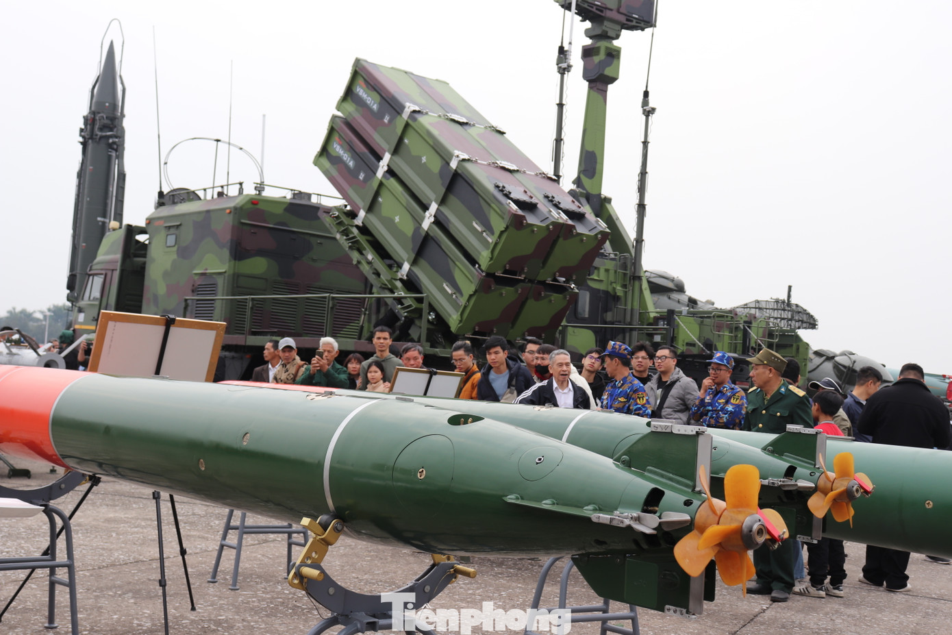 Mục tiêu ngầm UNDERWATER TARGET - AUV do Việt Nam sản xuất