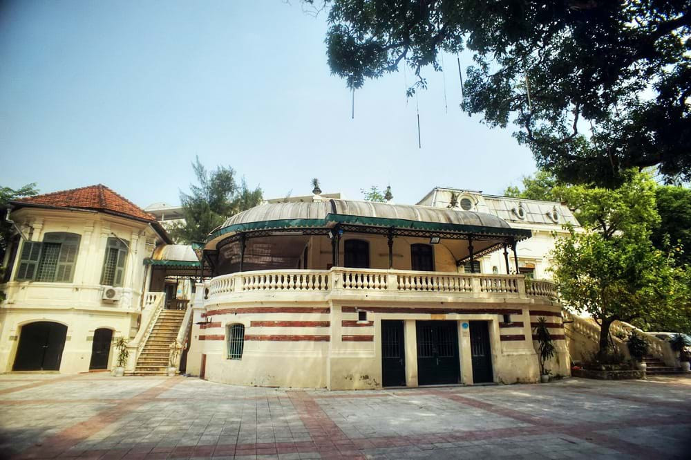 Nhà 38 Lý Thái Tổ, trong khuôn viên Cung Thiếu nhi Hà Nội, nơi ký kết bản Hiệp định sơ bộ.