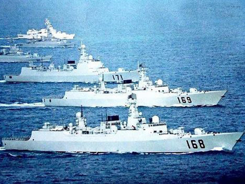 Một đoàn tàu chiến của Trung Quốc trên biển Đông	Ảnh: China Military