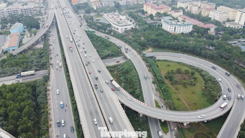 Từ thực tế trên, Bộ GTVT và UBND thành phố Hà Nội đều thống nhất thực hiện dự án cải tạo nút giao Pháp Vân. Hiện nội dung này đã được xây dựng thành dự án có tên Dự án tư xây dựng đường kết nối Pháp Vân - Cầu Giẽ với đường Vành đai 3. Thành phố Hà Nội đã báo cáo và được Chính phủ đồng ý cho triển khai. Từ thực tế trên, Bộ GTVT và UBND thành phố Hà Nội đều thống nhất thực hiện dự án cải tạo nút giao Pháp Vân. Hiện nội dung này đã được xây dựng thành dự án có tên Dự án tư xây dựng đường kết nối Pháp Vân - Cầu Giẽ với đường Vành đai 3. Thành phố Hà Nội đã báo cáo và được Chính phủ đồng ý cho triển khai.