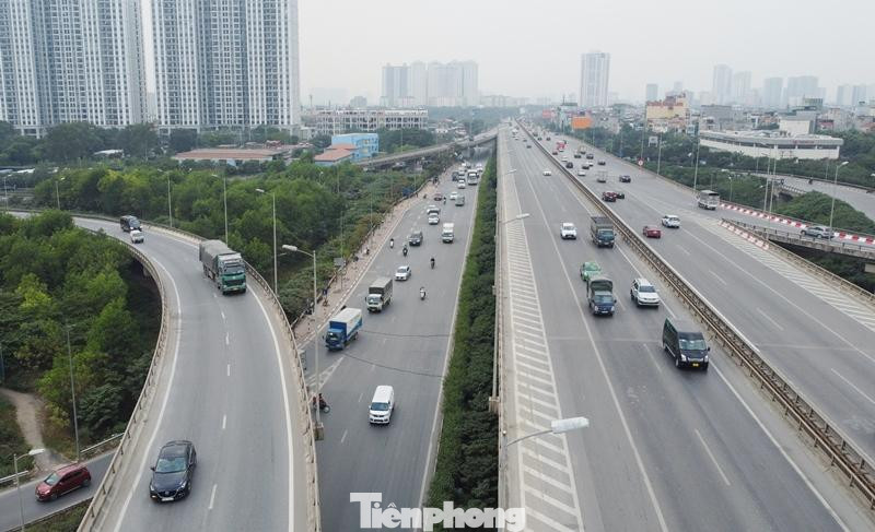 Với các đường nhánh tại nút giao Pháp Vân sẽ được cải tạo mở rộng thêm. Với các đường nhánh tại nút giao Pháp Vân sẽ được cải tạo mở rộng thêm.