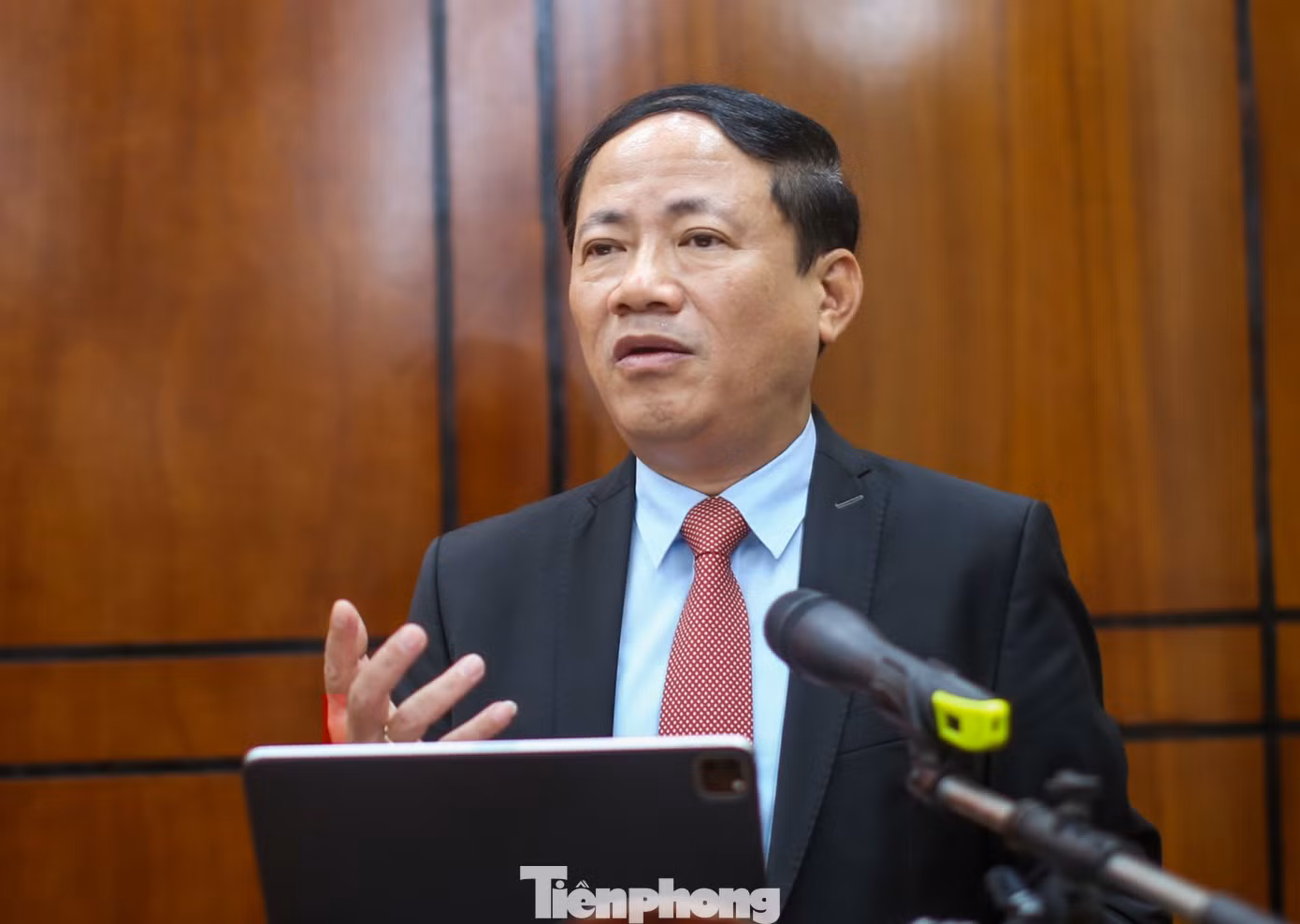 Ông Phạm Anh Tuấn, Chủ tịch tỉnh Bình Định phát biểu. Ảnh: Trương Định