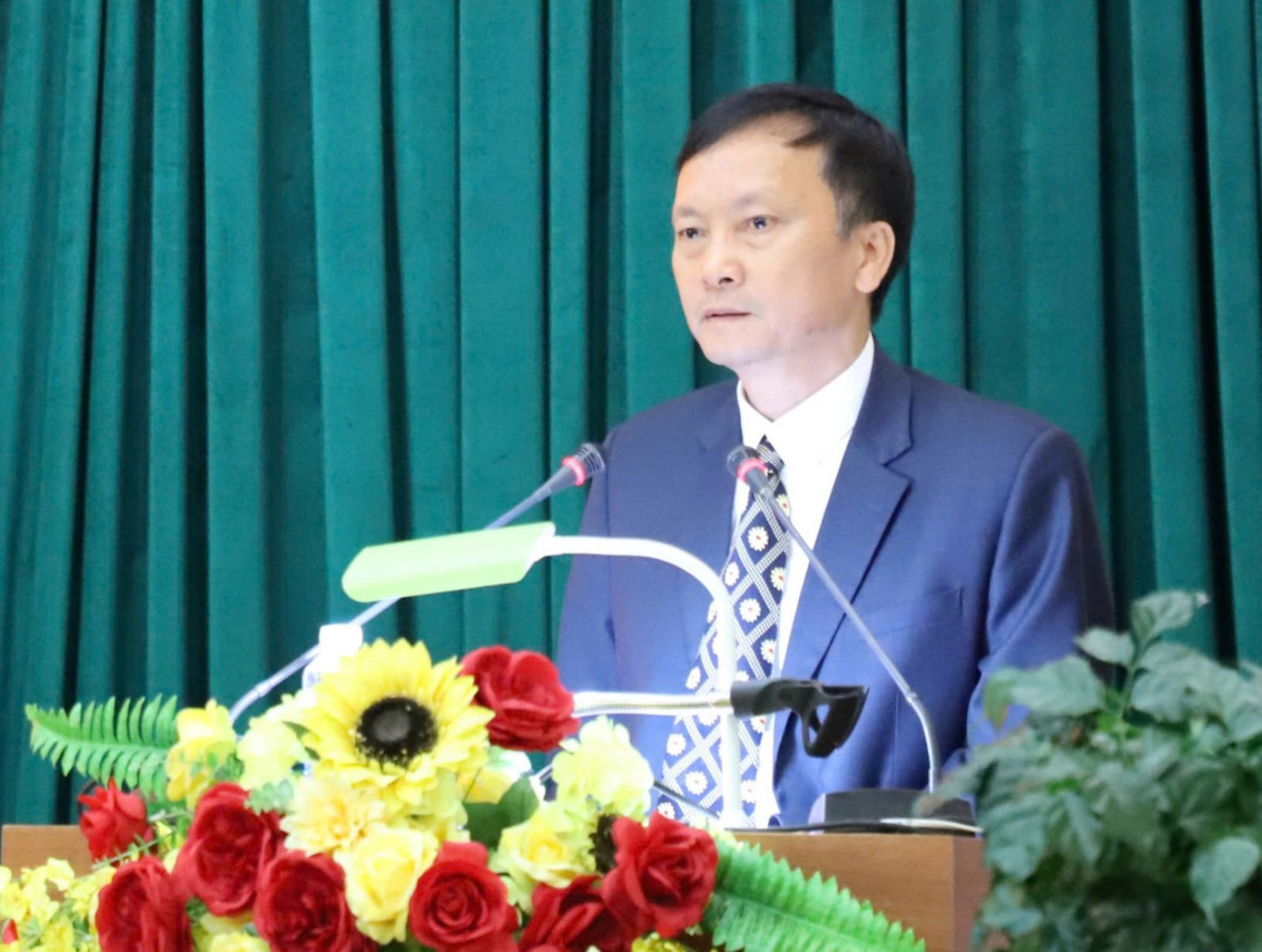 Ông Trần Đình Ninh.