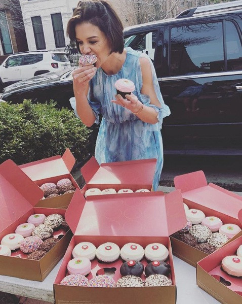  Cuộc sống Katie Holmes sau 8 năm chia tay Tom Cruise ra sao? ảnh 10