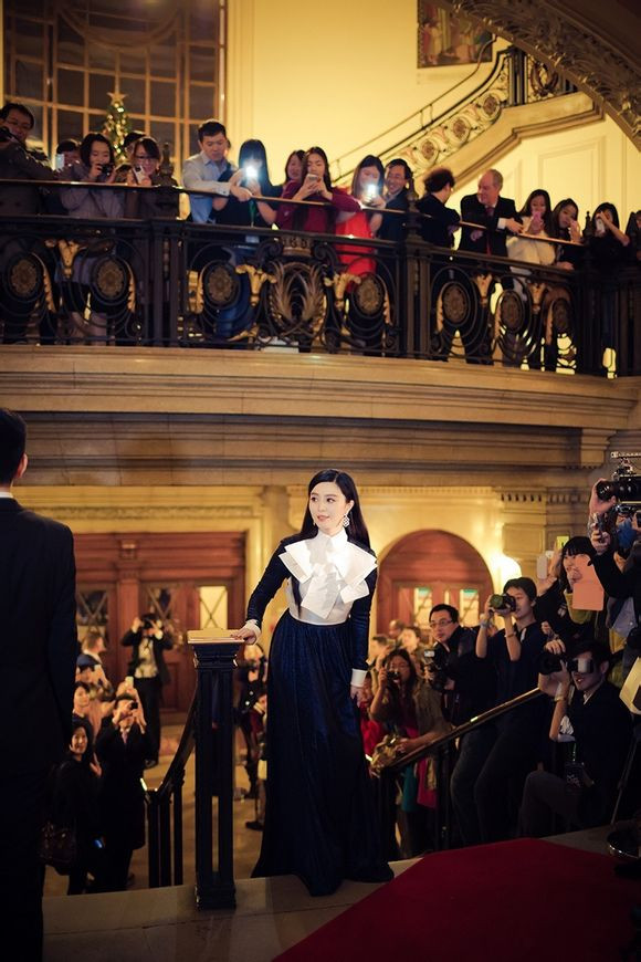 Phạm Băng Băng quyến rũ và sang trọng tại liên hoan Phim Trung Quốc