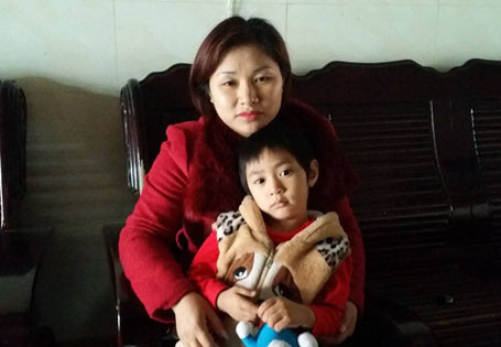 Phạm nhân cứu sống hai mẹ con rơi xuống hồ trong trại giam ảnh 1