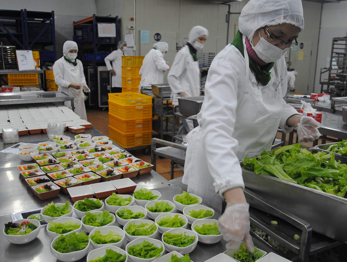 Nhân viên làm việc