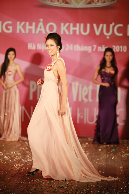 Thí sinh Đặng Hà Thu