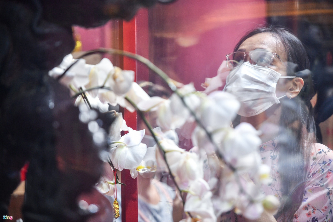 Để phục vụ lượng lớn người dân đến lễ bái, vào mùng 1, mùng 9 và rằm tháng Giêng, nhà chùa mở cửa từ 3h đến 22h. Còn các ngày còn lại, nơi này hoạt động từ 5h đến 21h hoặc 22h.