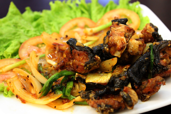 Nếu không có thời gian chế biến món ếch này tại nhà, bạn vẫn có thể tìm ăn tại địa chỉ 7A/83 Thành Thái, P14 Q10