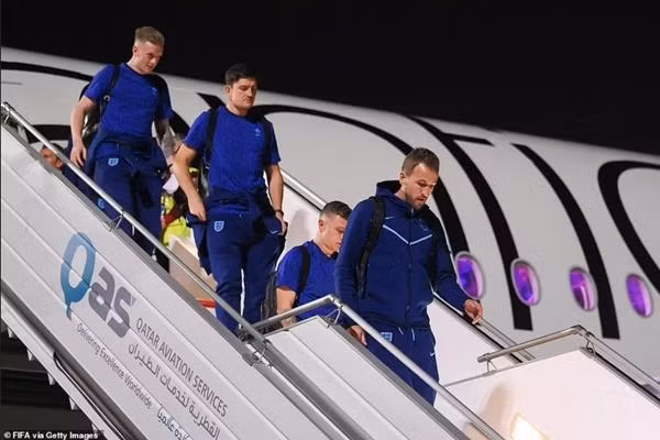Đội tuyển Anh vừa đến Qatar vào tối 15/11 theo giờ địa phương. Ảnh: FIFA via Getty Images. Đội tuyển Anh vừa đến Qatar vào tối 15/11 theo giờ địa phương. Ảnh: FIFA via Getty Images.