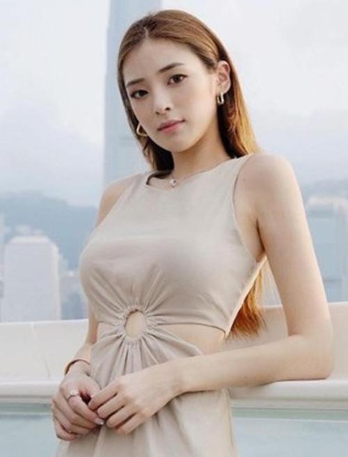 Những lời xin lỗi mơ hồ của Celina càng khiến netizen bực mình. Ảnh: Jayne Stars. Những lời xin lỗi mơ hồ của Celina càng khiến netizen bực mình. Ảnh: Jayne Stars.