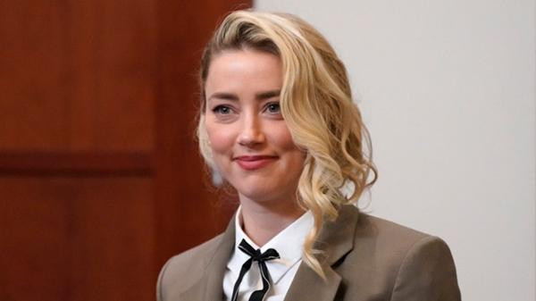 Heard cho rằng số tiền mình phải bồi thường là quá nhiều. Ảnh: Steve Helber/ AP. Heard cho rằng số tiền mình phải bồi thường là quá nhiều. Ảnh: Steve Helber/ AP.