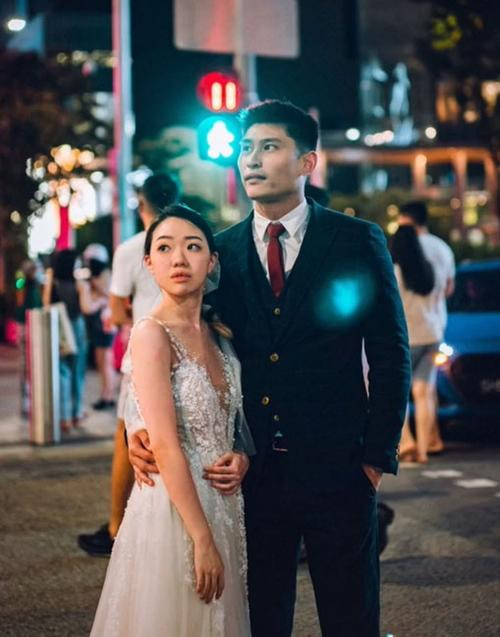 Một ảnh cưới "bình thường" của cặp đôi. Ảnh: Denise Alexis. Một ảnh cưới "bình thường" của cặp đôi. Ảnh: Denise Alexis.