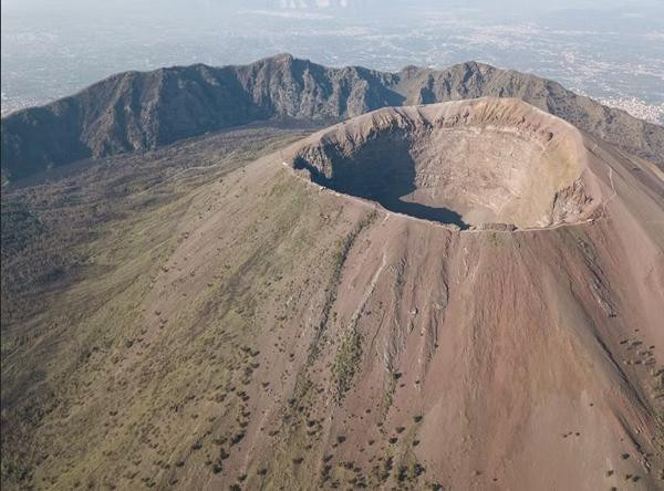 Núi lửa Vesuvius. Ảnh: Getty. Núi lửa Vesuvius. Ảnh: Getty.