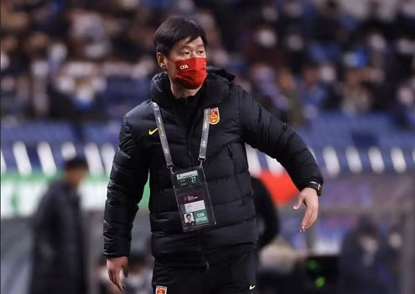 HLV Li Xiaopeng. Ảnh: Reuters/ Issei Kato.