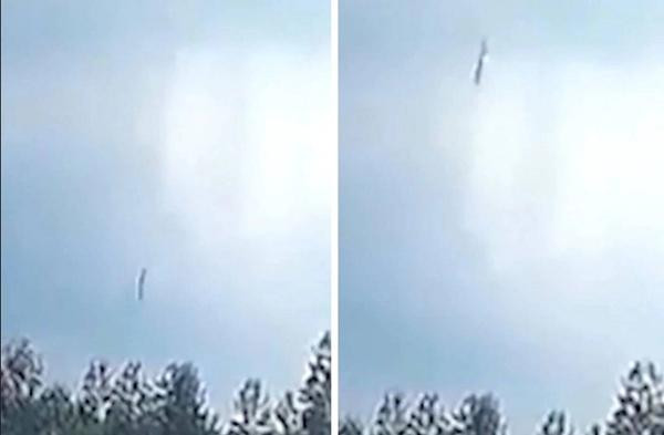 "Dù hoàn toàn mất điện, cũng chẳng có cái máy bay nào lao thẳng xuống như thế". Ảnh: NZ Herald.