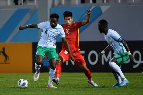 U23 Việt Nam "trông rất nguy hiểm mỗi lần tấn công", nhưng lại thiếu may mắn. Ảnh: AFC.