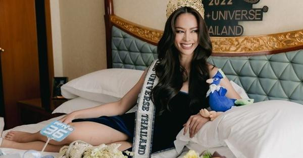 Anna, ngày hôm sau khi đăng quang. Ảnh: News Directory. Anna, ngày hôm sau khi đăng quang. Ảnh: News Directory.