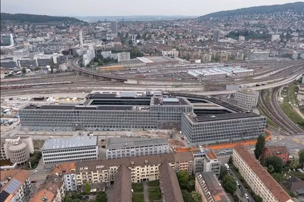 Khu phức hợp có bao gồm cả nhà tù mới ở Zurich. Ảnh: Gaetan Bally/ Keystone via AP.