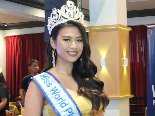 Michelle cũng lọt vào Top 12 khi đại diện cho Philippines đi thi Miss World. Ảnh: Rappler.